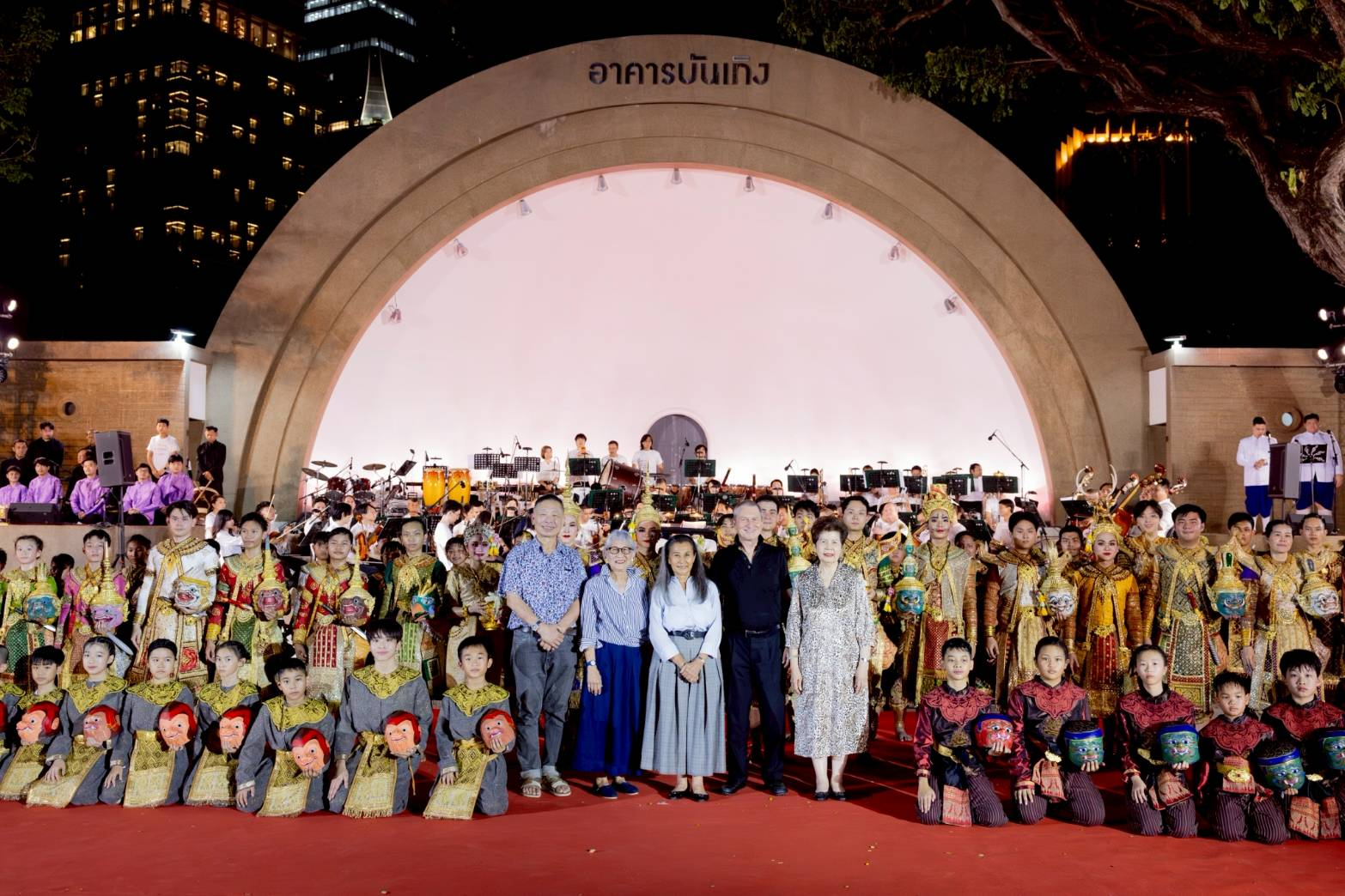 โขนและซิมโฟนี ผสานความงดงามกลางสวนลุมพินี ในงาน “Khon-Cert in the Park”